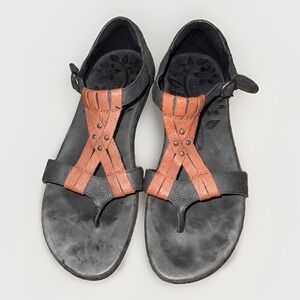 KEEN City Or Palms T- Strap leather sandals Size 11 Gladiator Style Black-brown